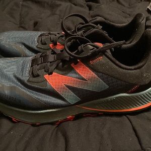 New balance trail shoes 10 2E wide